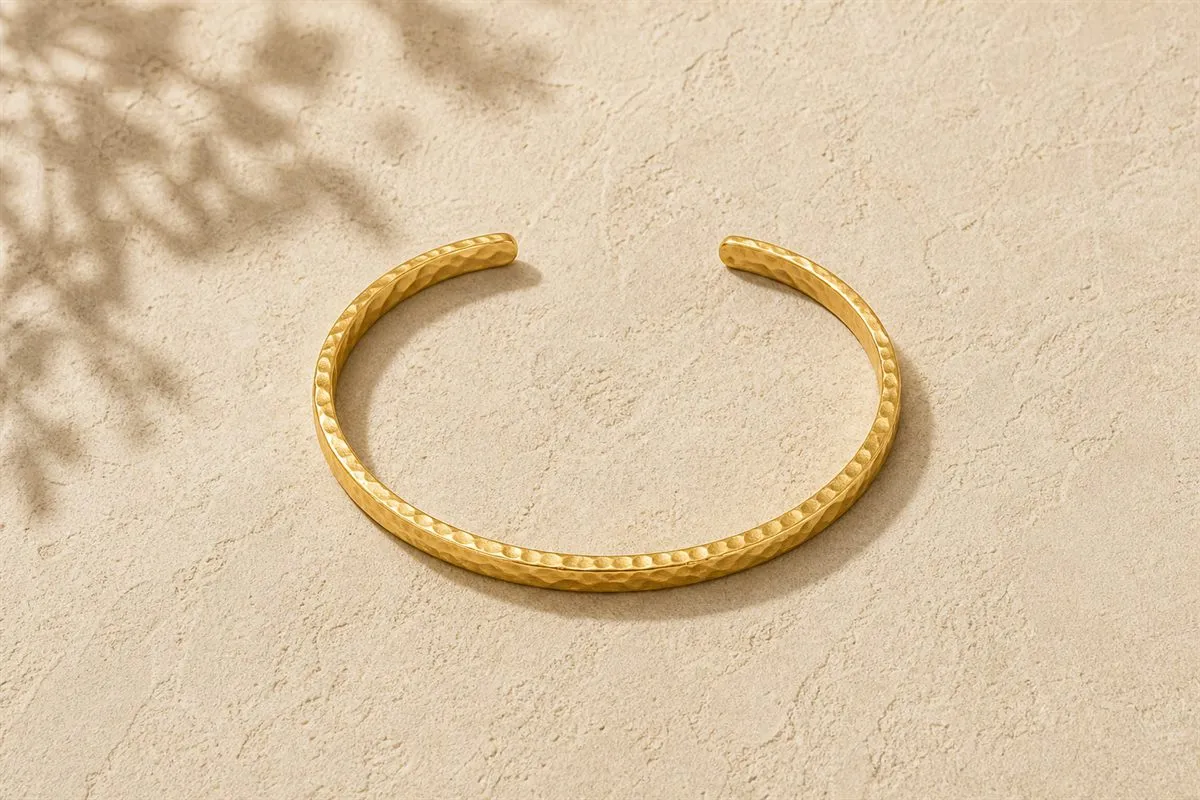 Édition Bracelet Jonc Martelé Doré N°23